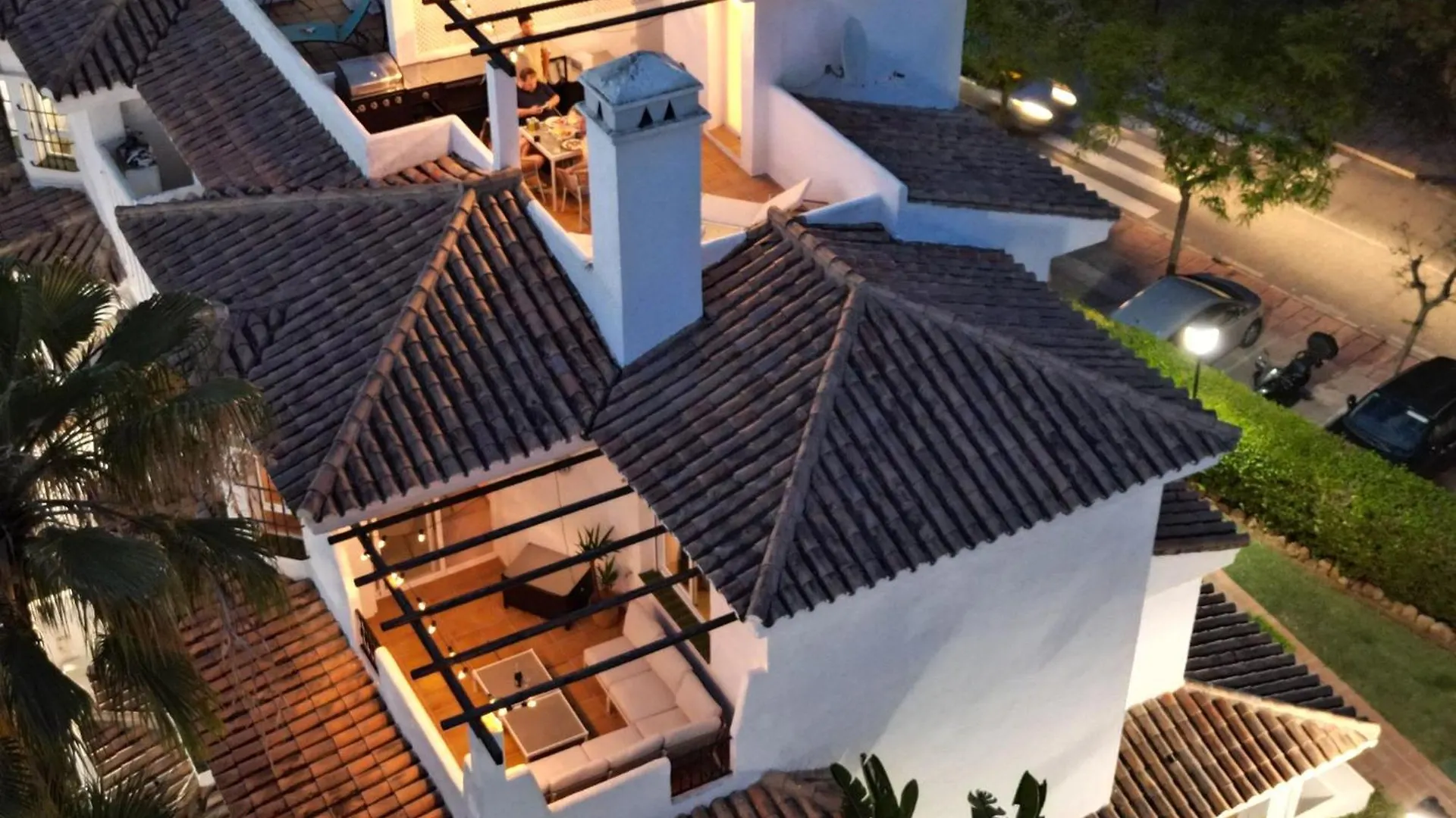 Apartamento Los Naranjos Beautiful 1 Bedroom Penthouse Marbella